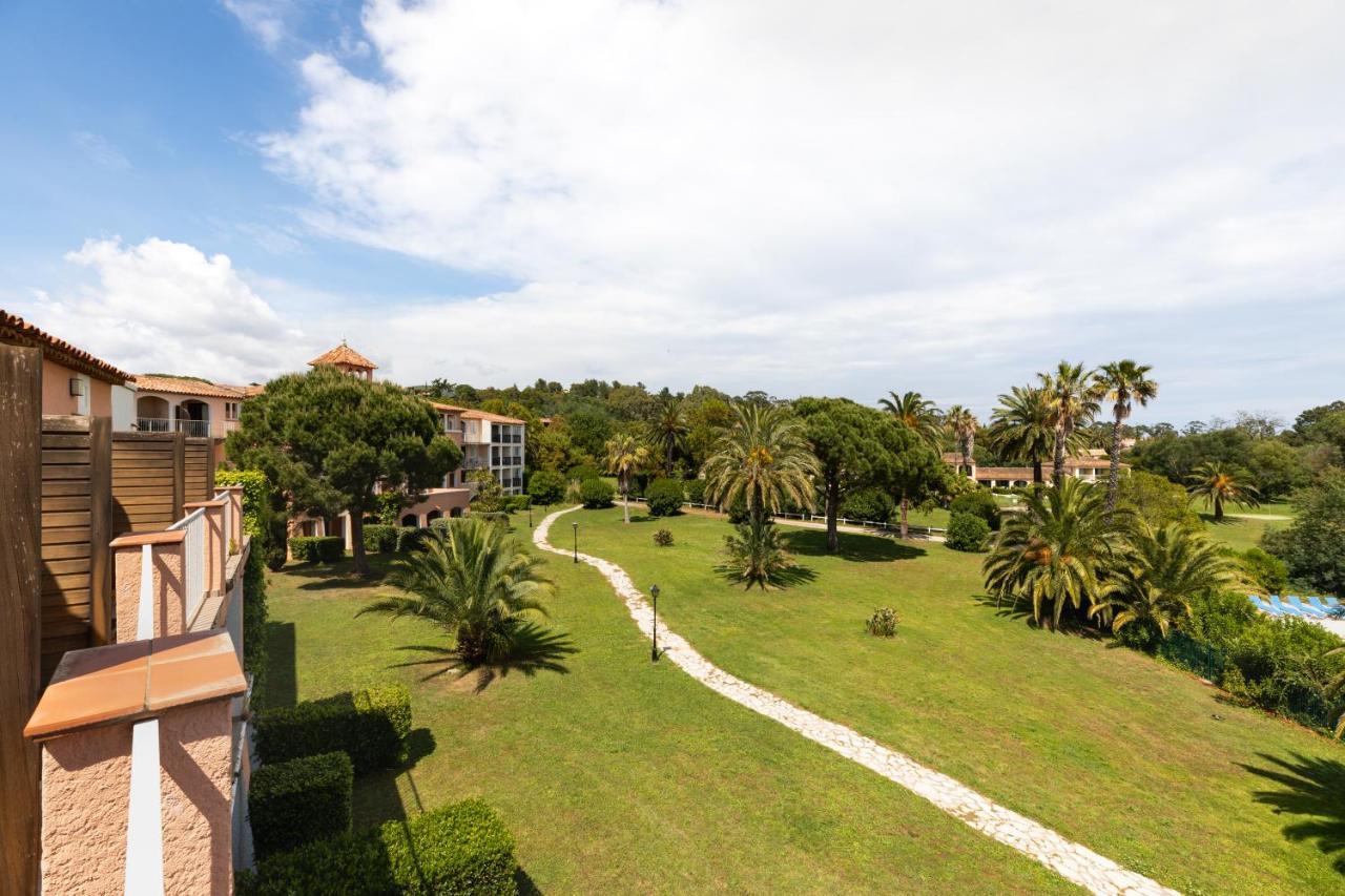 Sowell Hotels Du Golfe De Saint-Tropez Grimaud Esterno foto