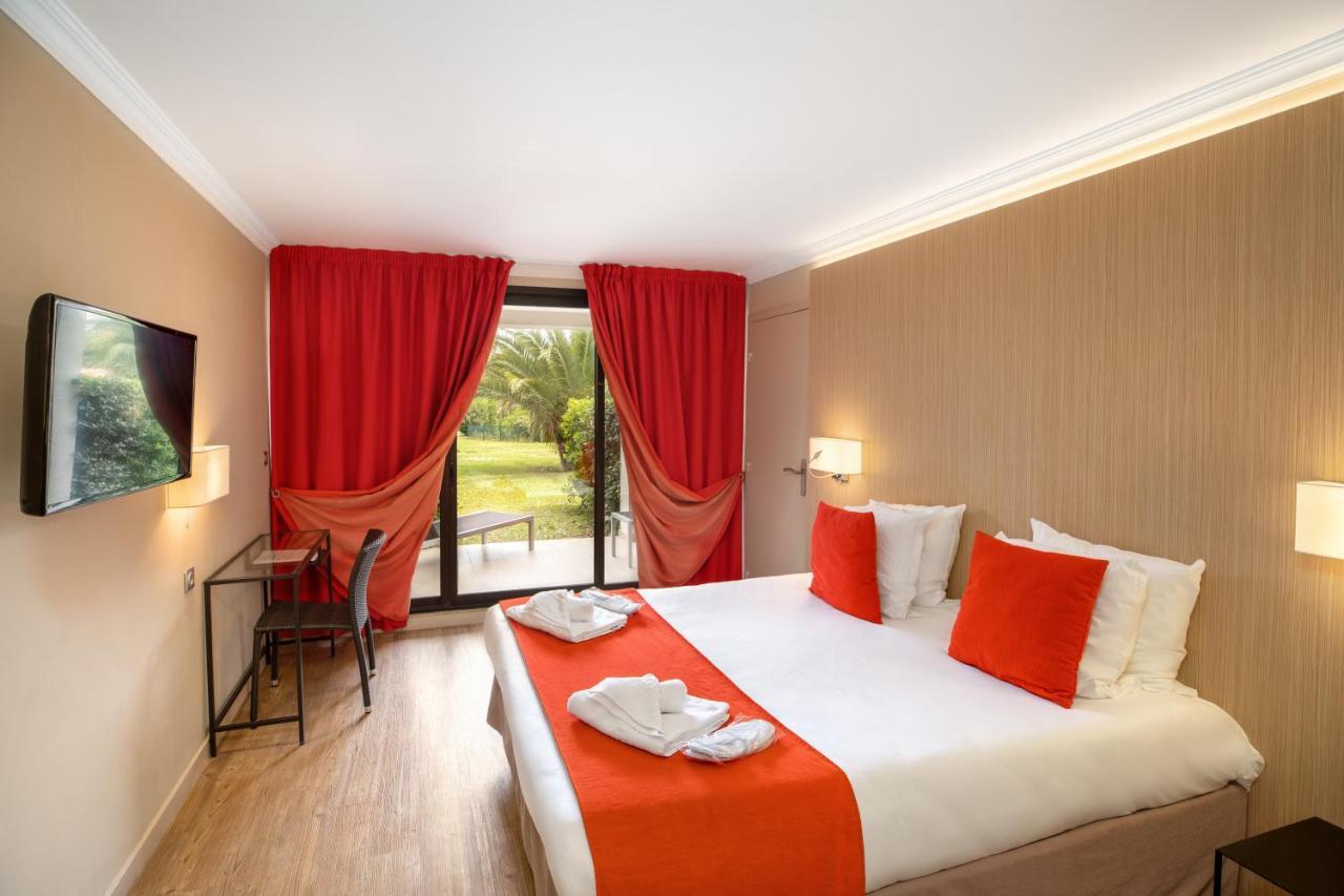Sowell Hotels Du Golfe De Saint-Tropez Grimaud Esterno foto