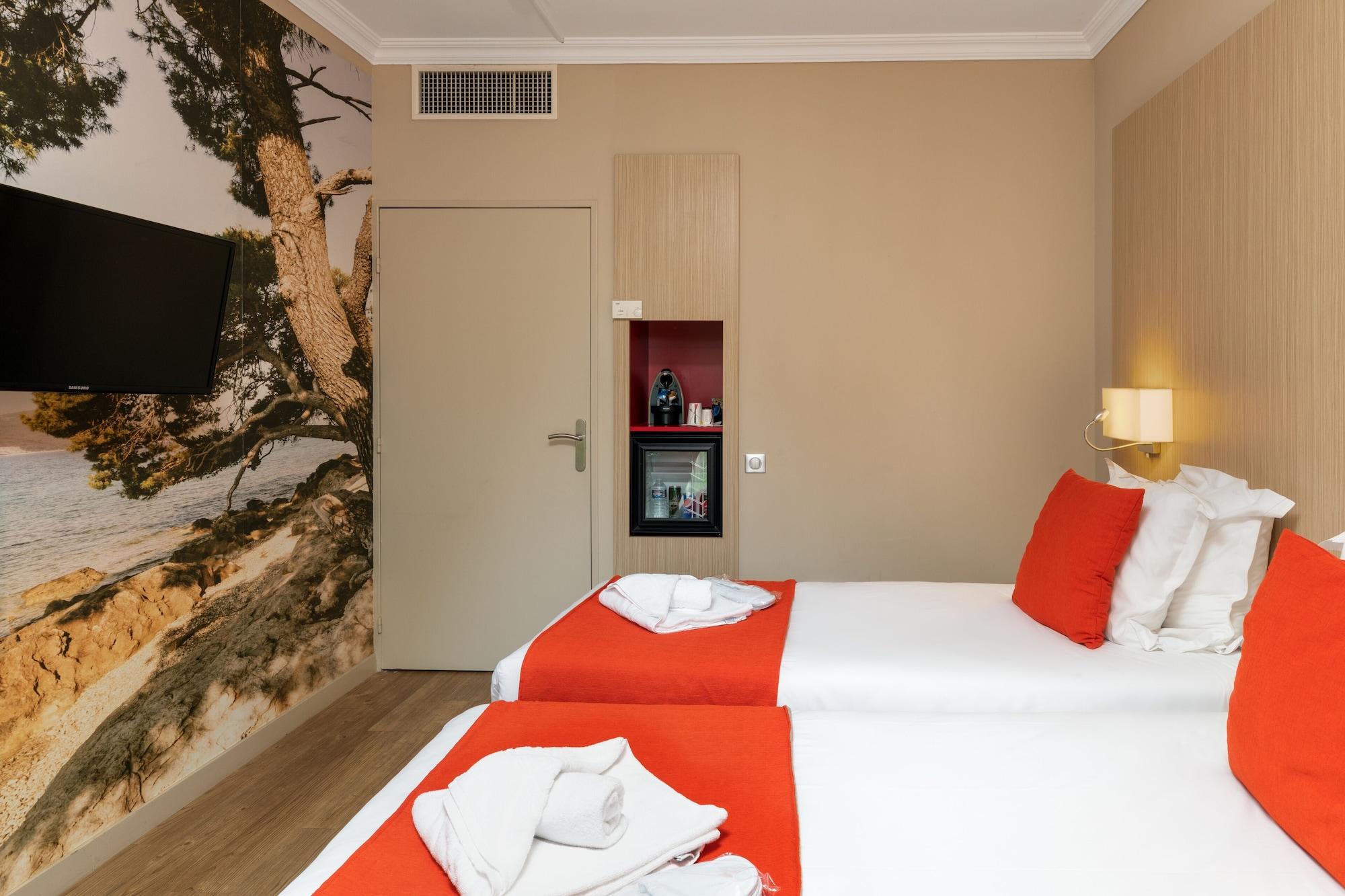 Sowell Hotels Du Golfe De Saint-Tropez Grimaud Esterno foto