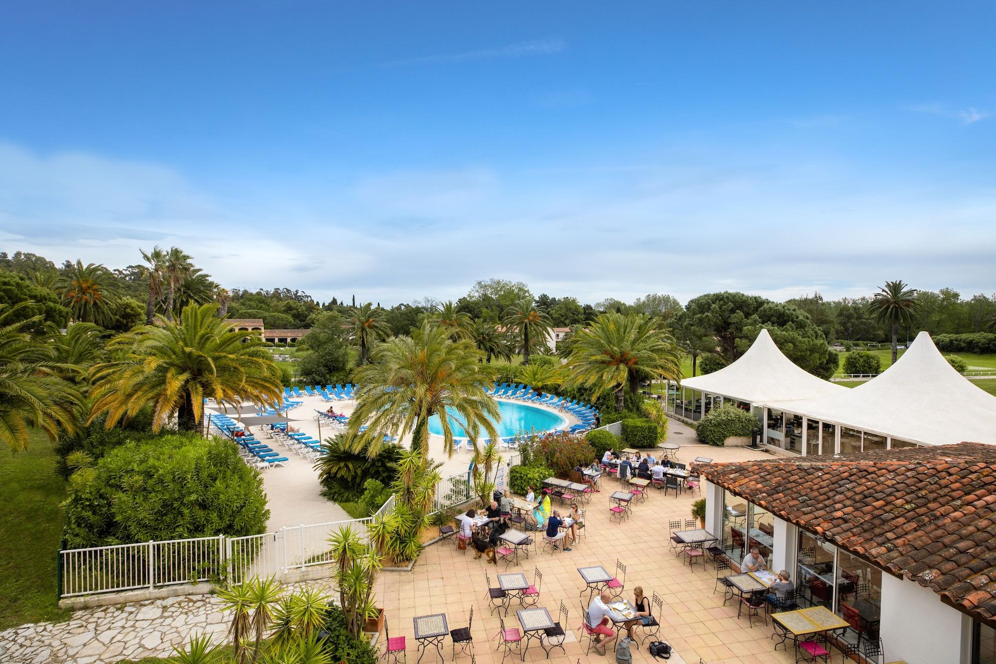 Sowell Hotels Du Golfe De Saint-Tropez Grimaud Esterno foto