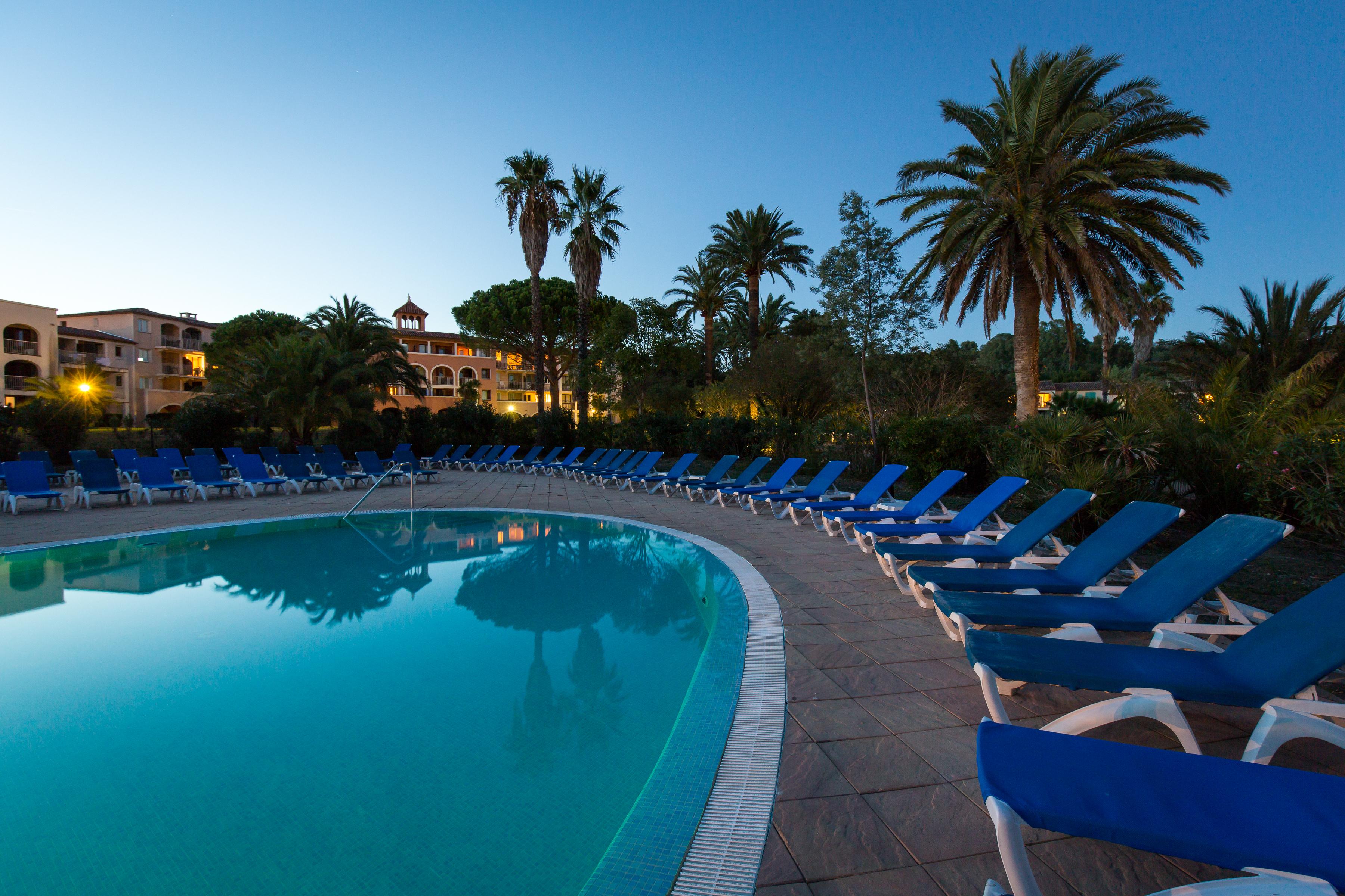 Sowell Hotels Du Golfe De Saint-Tropez Grimaud Esterno foto