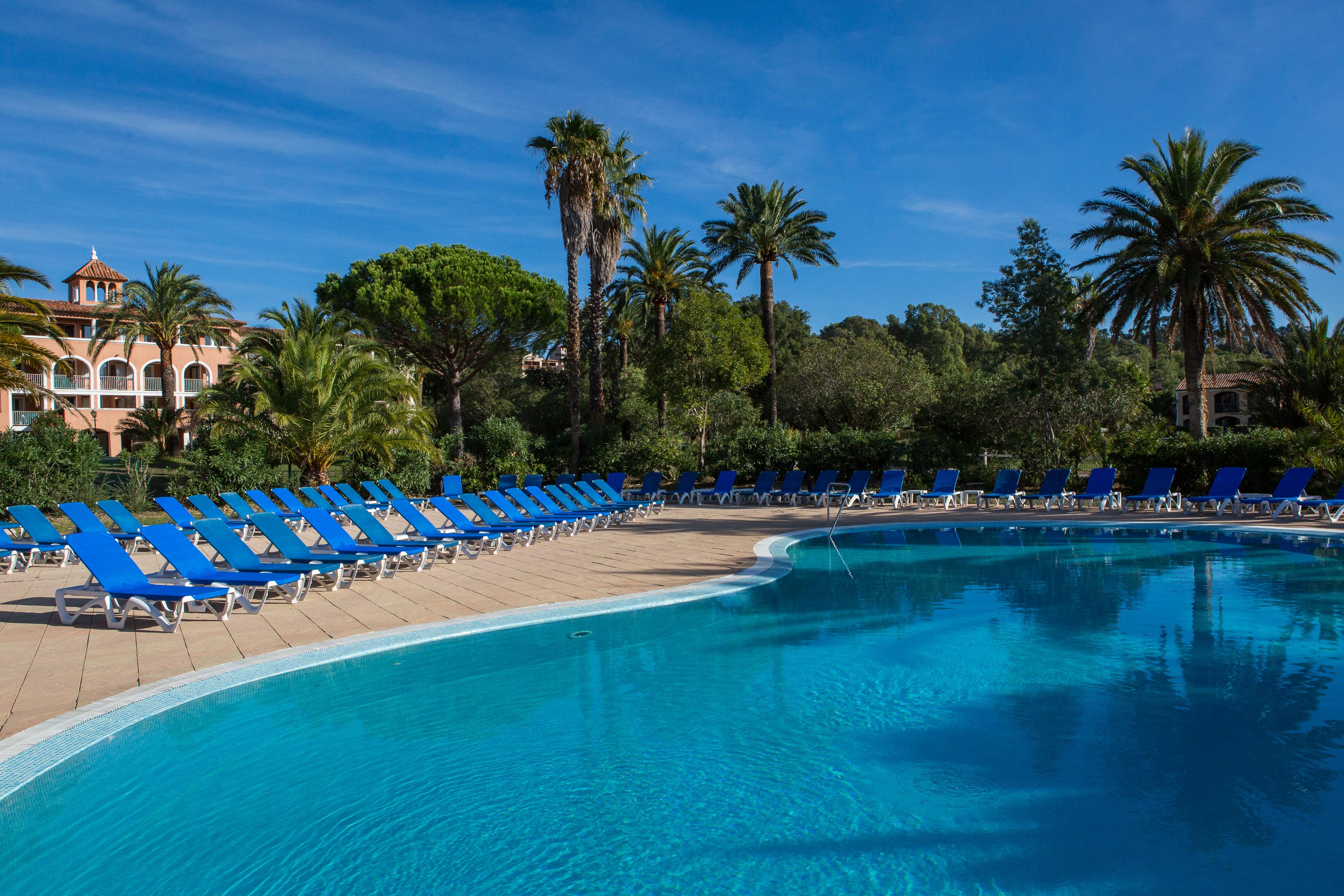 Sowell Hotels Du Golfe De Saint-Tropez Grimaud Esterno foto