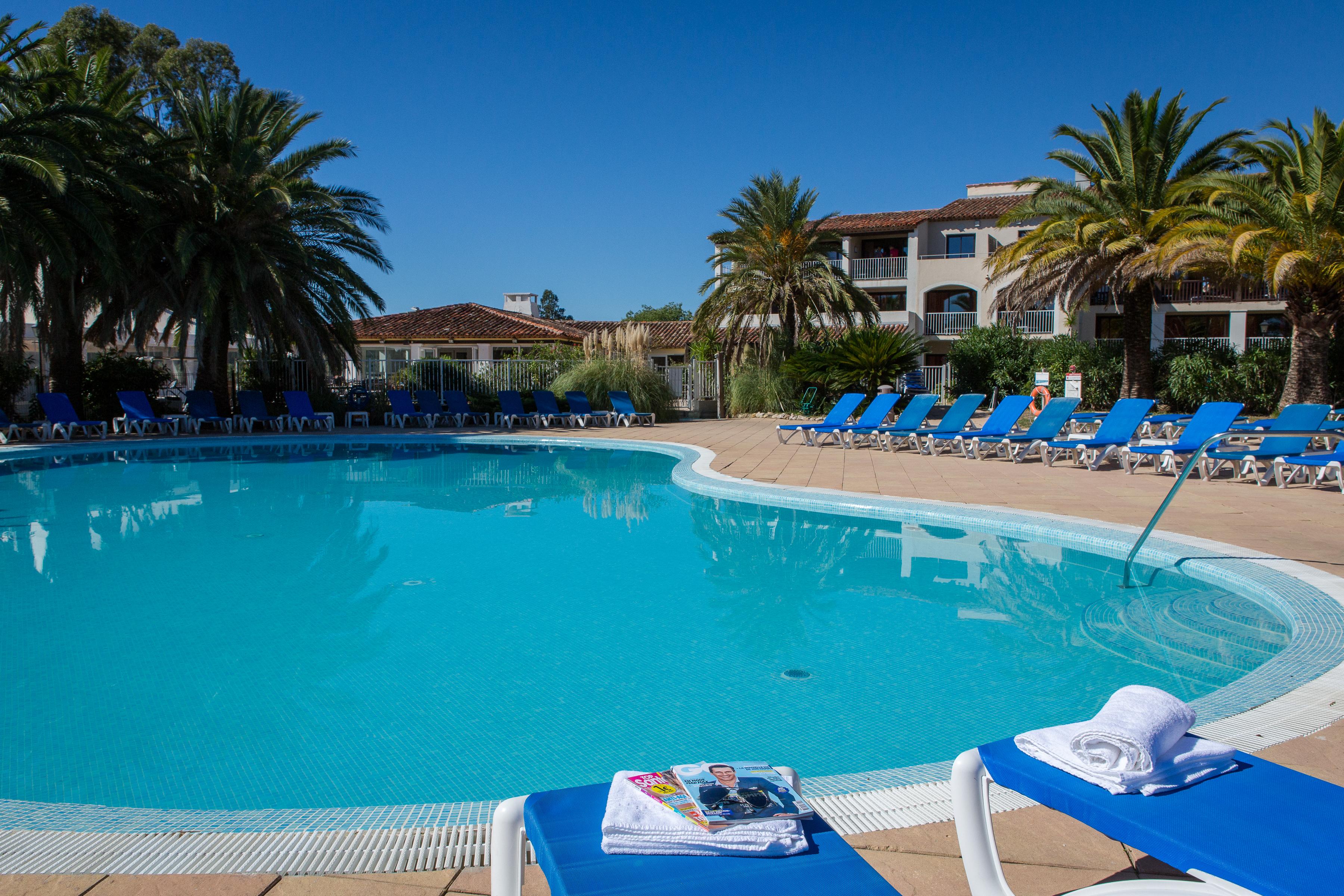 Sowell Hotels Du Golfe De Saint-Tropez Grimaud Esterno foto