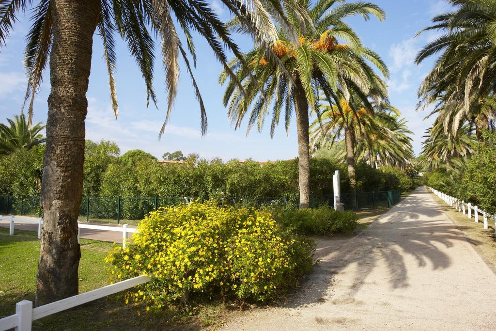 Sowell Hotels Du Golfe De Saint-Tropez Grimaud Esterno foto
