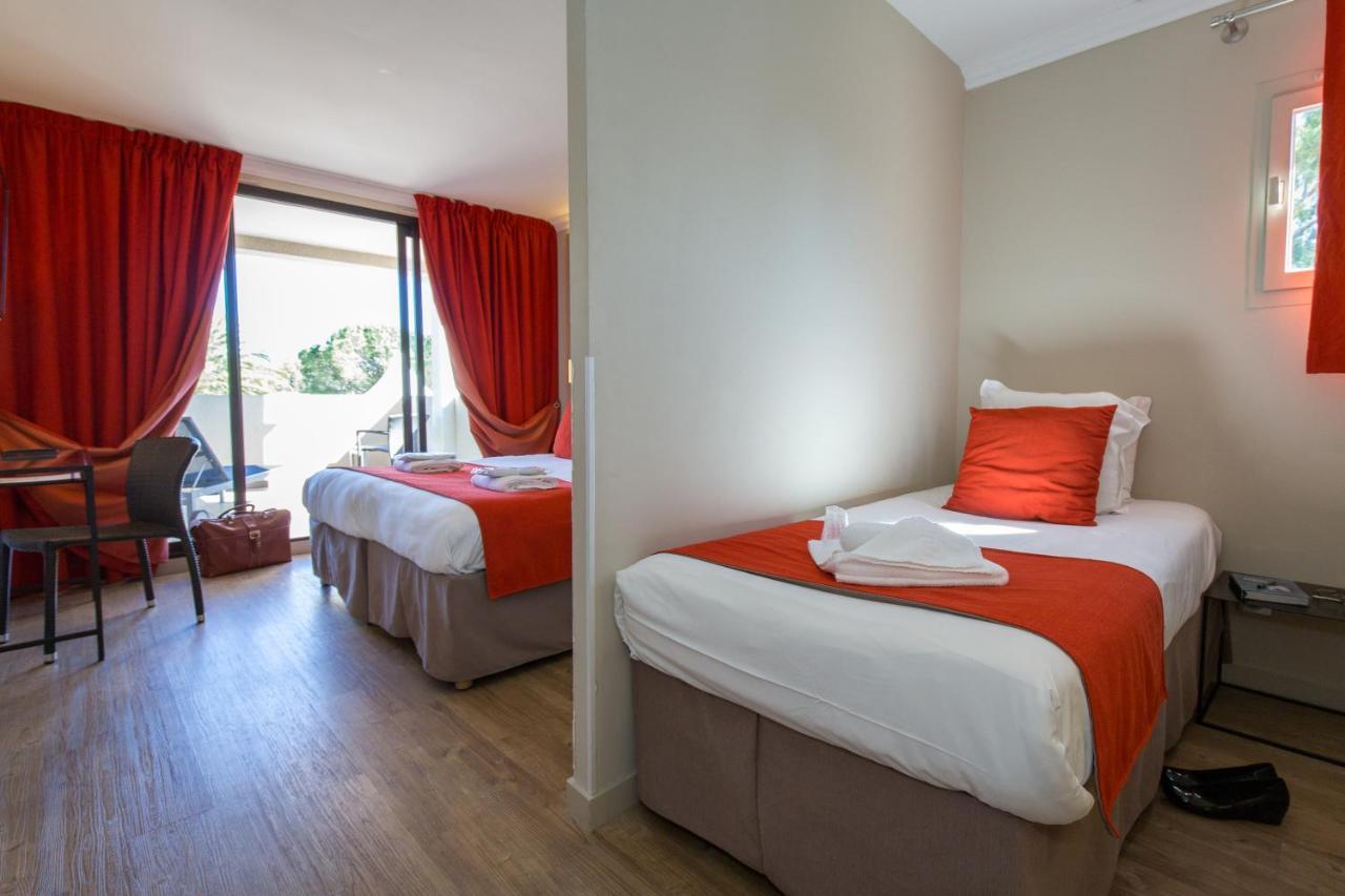 Sowell Hotels Du Golfe De Saint-Tropez Grimaud Esterno foto